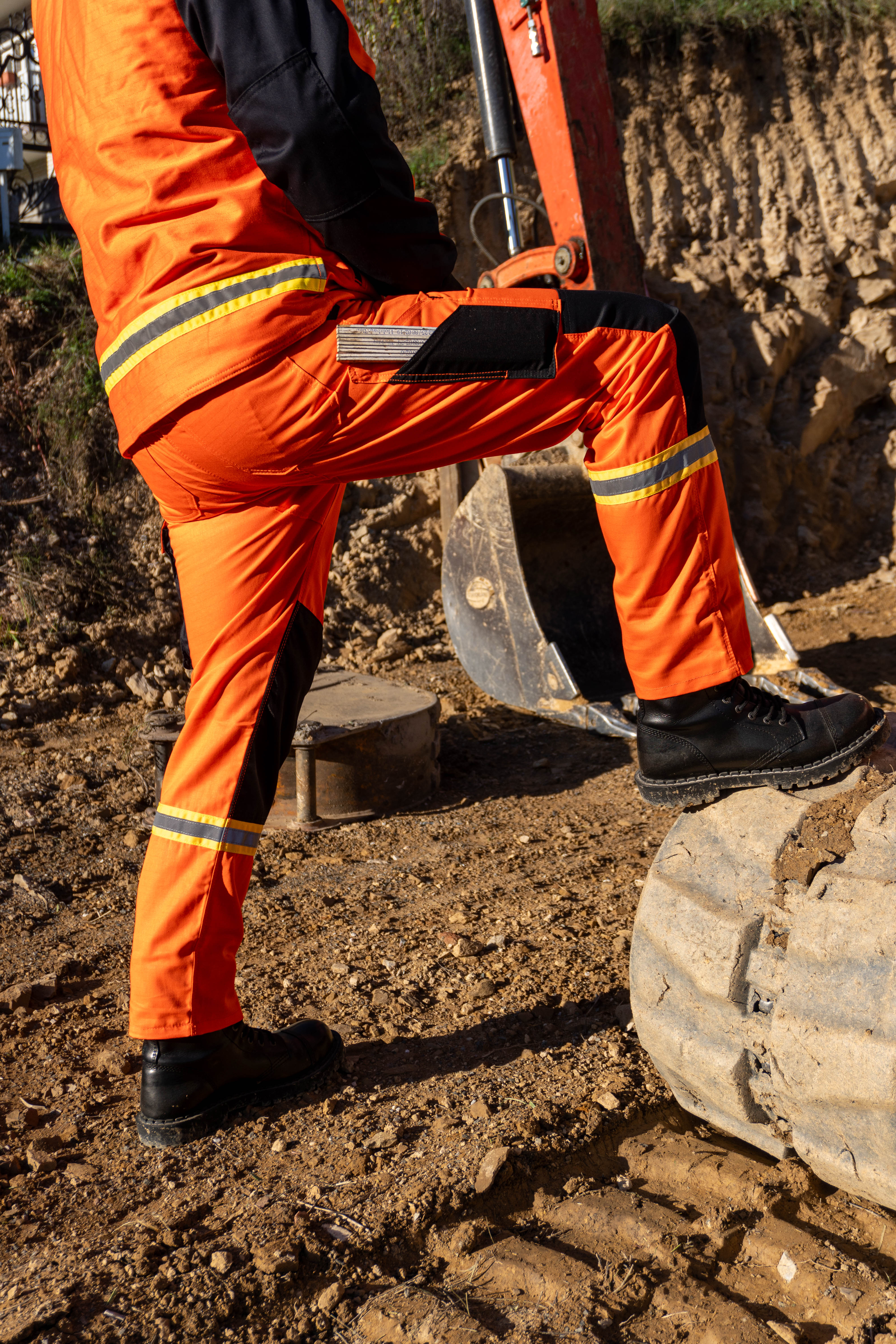 Komplet Narandžasto Odelo