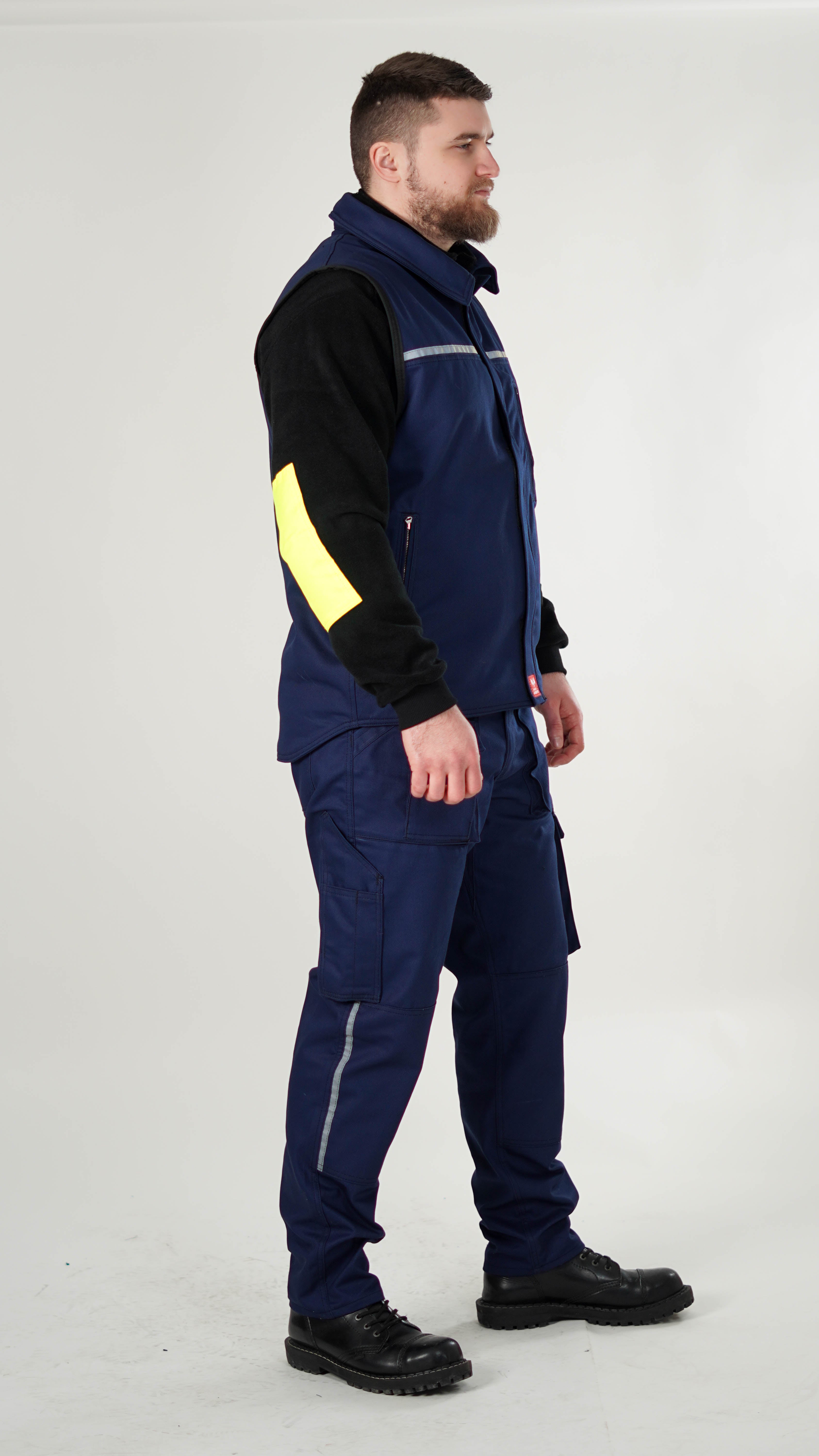 Komplet Profesionalno Teget Odelo Za Varioce