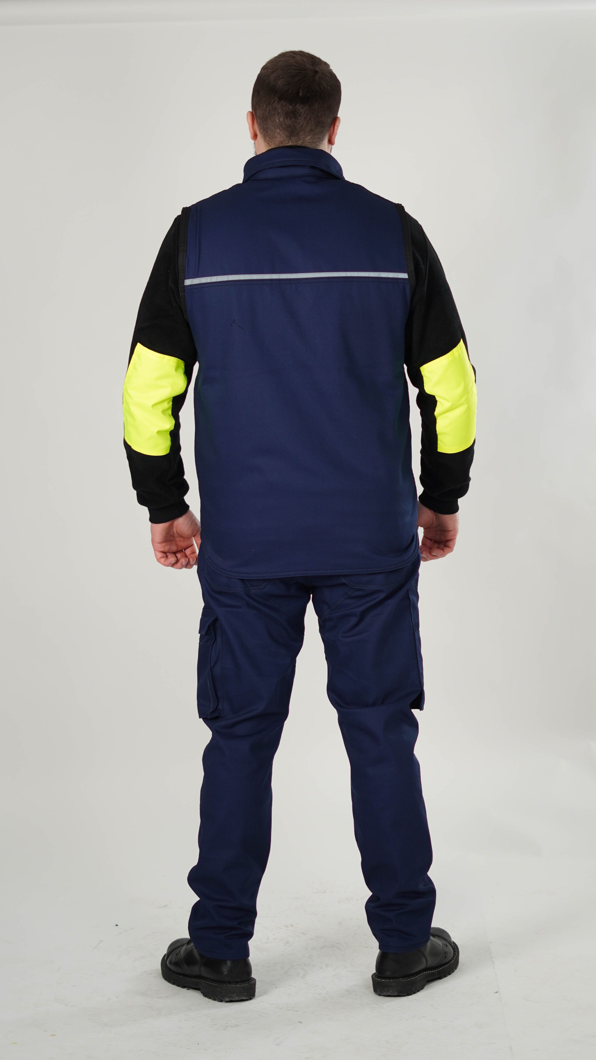 Komplet Profesionalno Teget Odelo Za Varioce