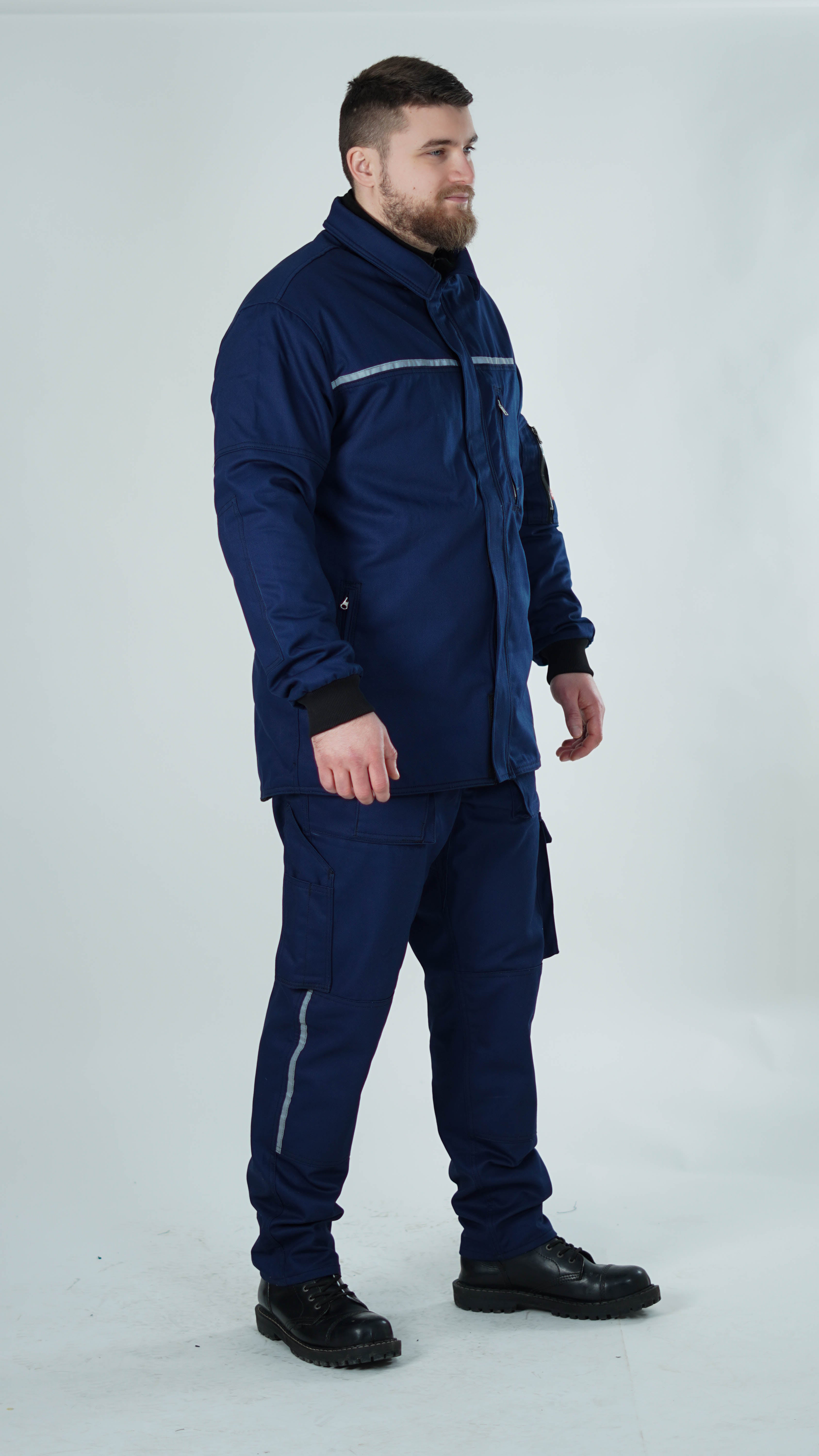 Komplet Profesionalno Teget Odelo Za Varioce