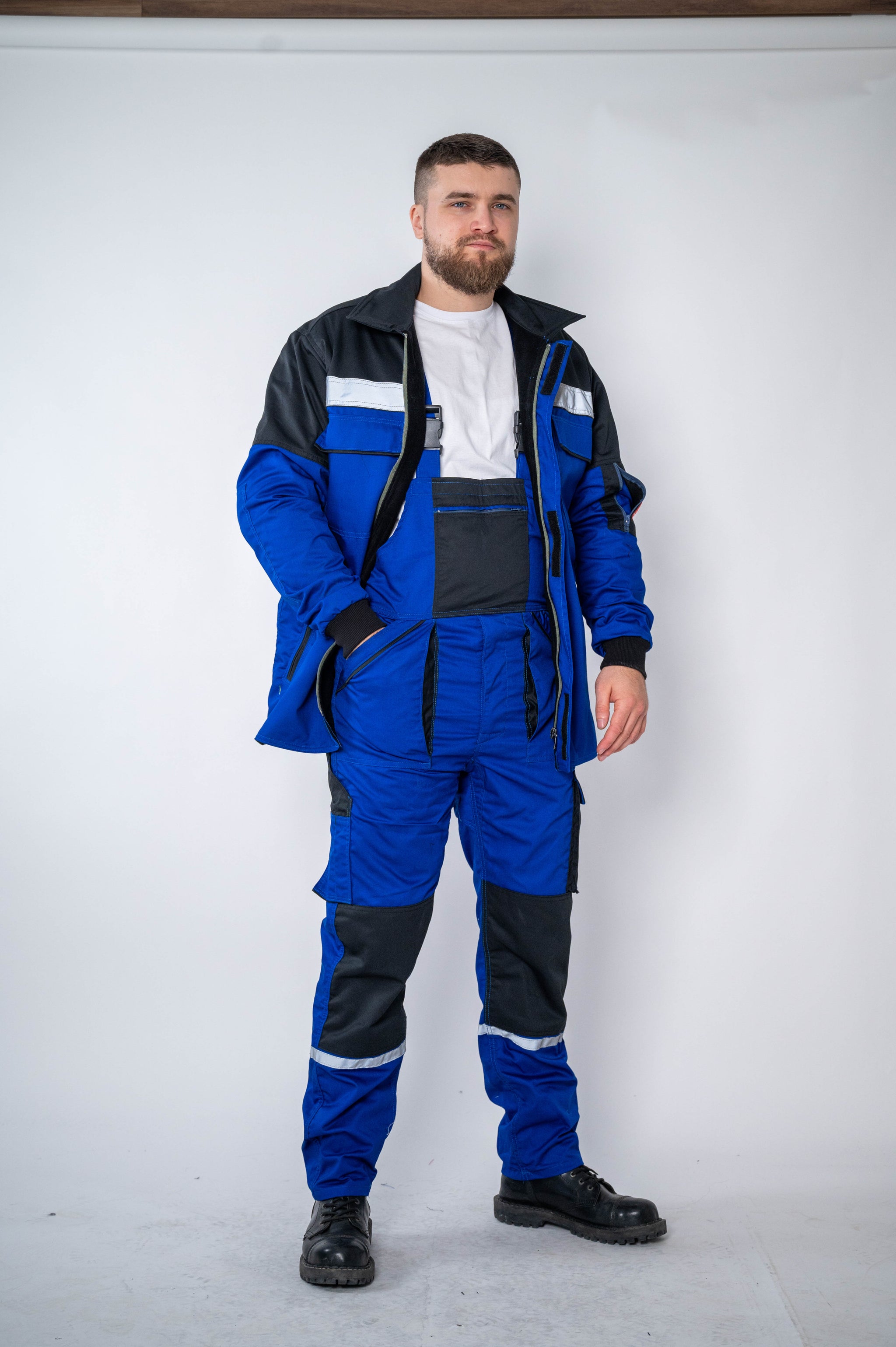 Kraljevsko Plave Radne Tregerice