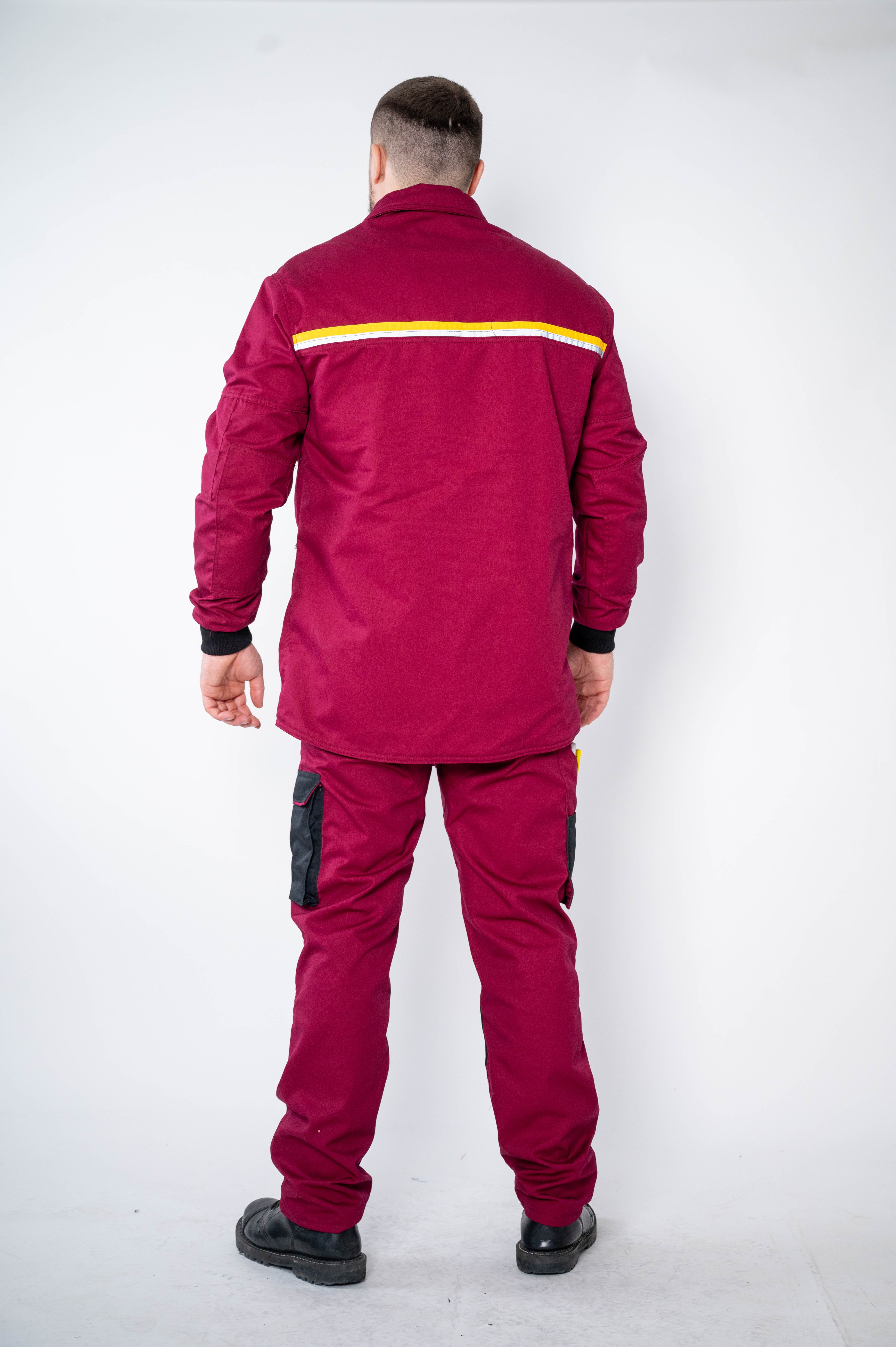 Komplet Bordo Odelo