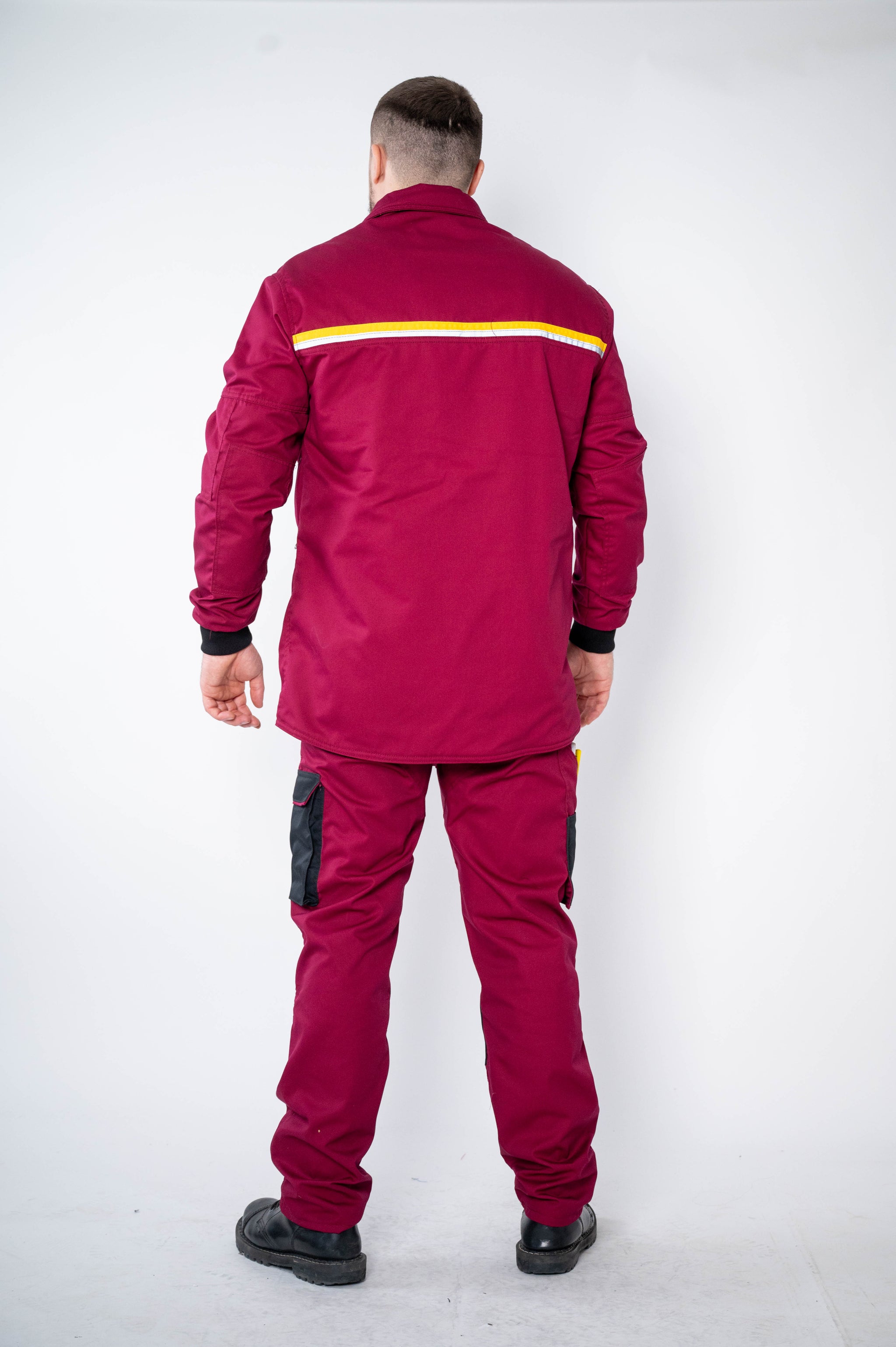 Komplet Bordo Odelo