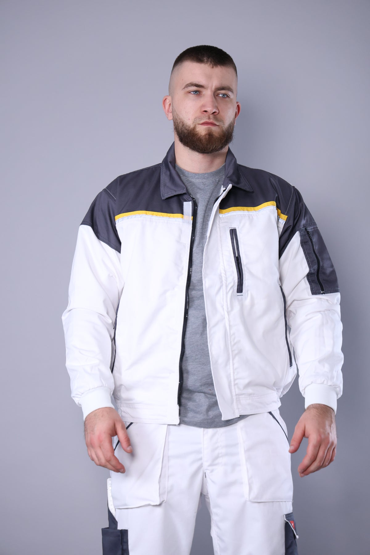 Bela Bluza