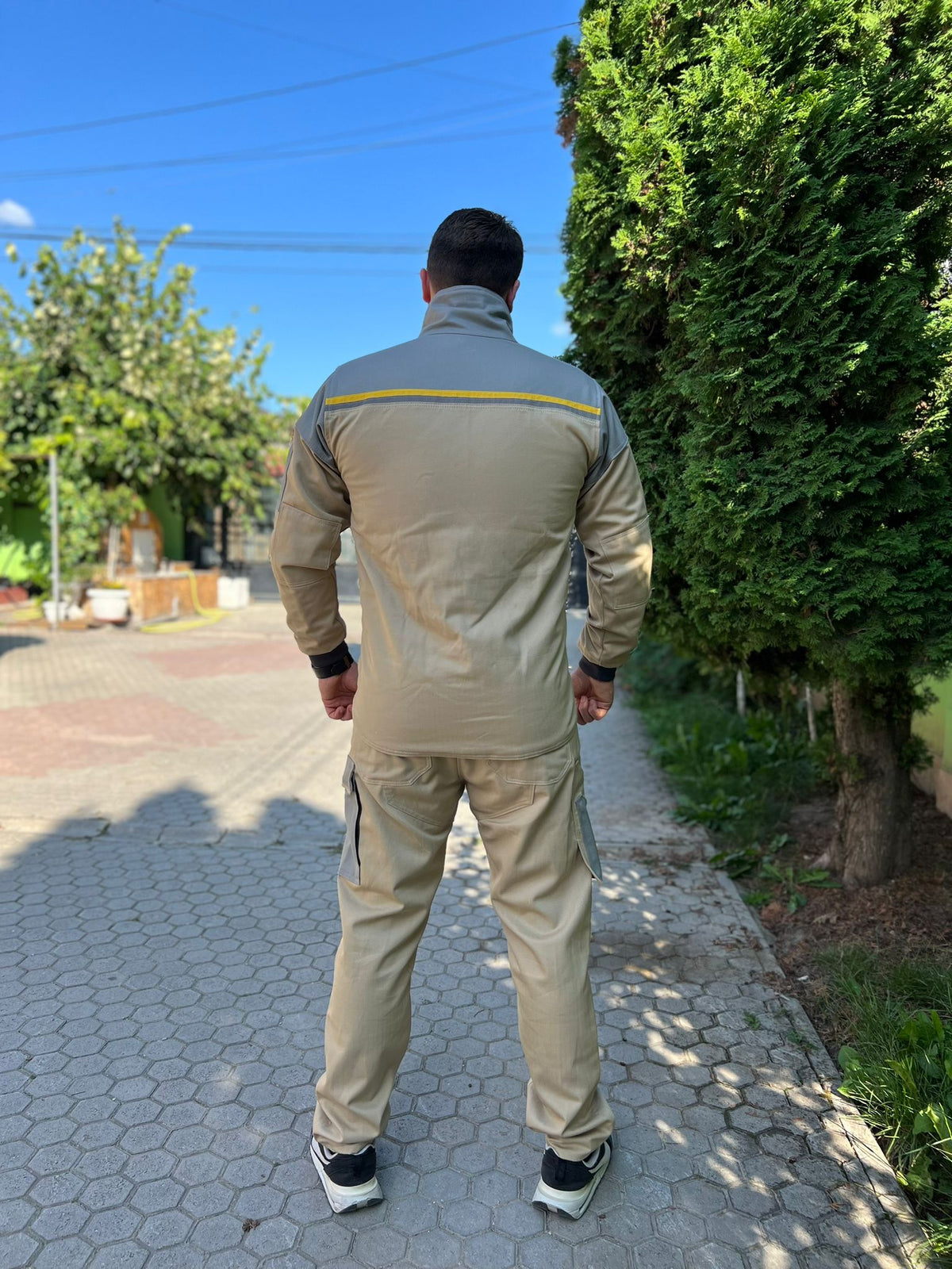 Komplet Profesionalno Krem Radno Odelo